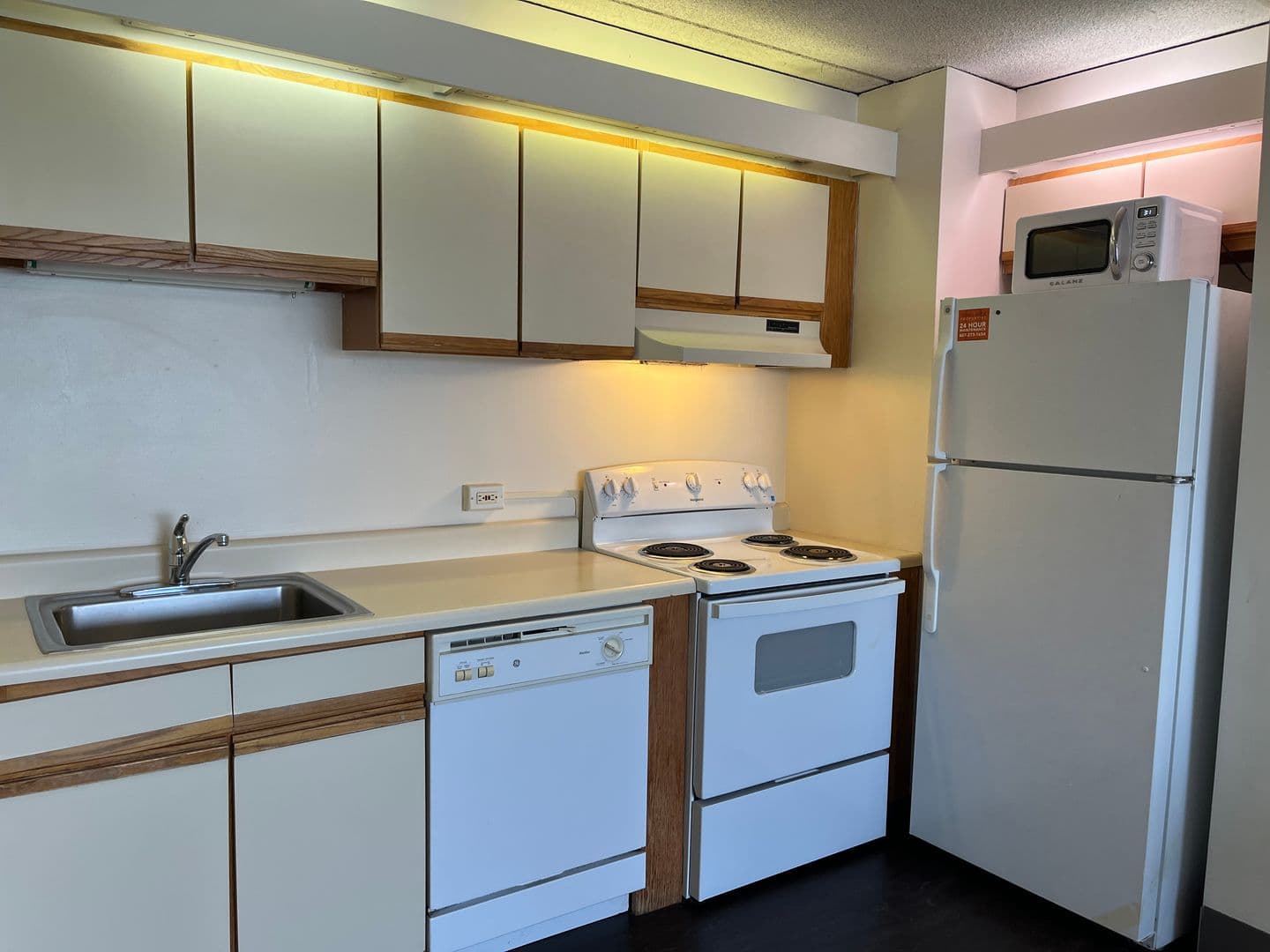 Ithaca Apartment: 110 Dryden Rd