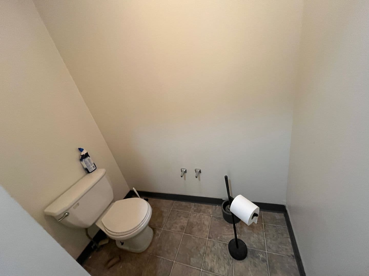 Ithaca Apartment: 516 University Ave