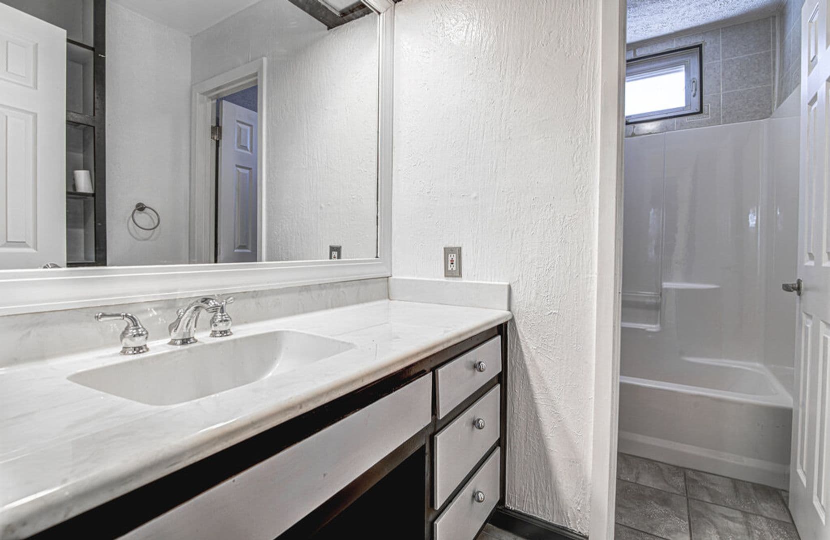 Austin Apartment: 1807 Briar Hill Dr