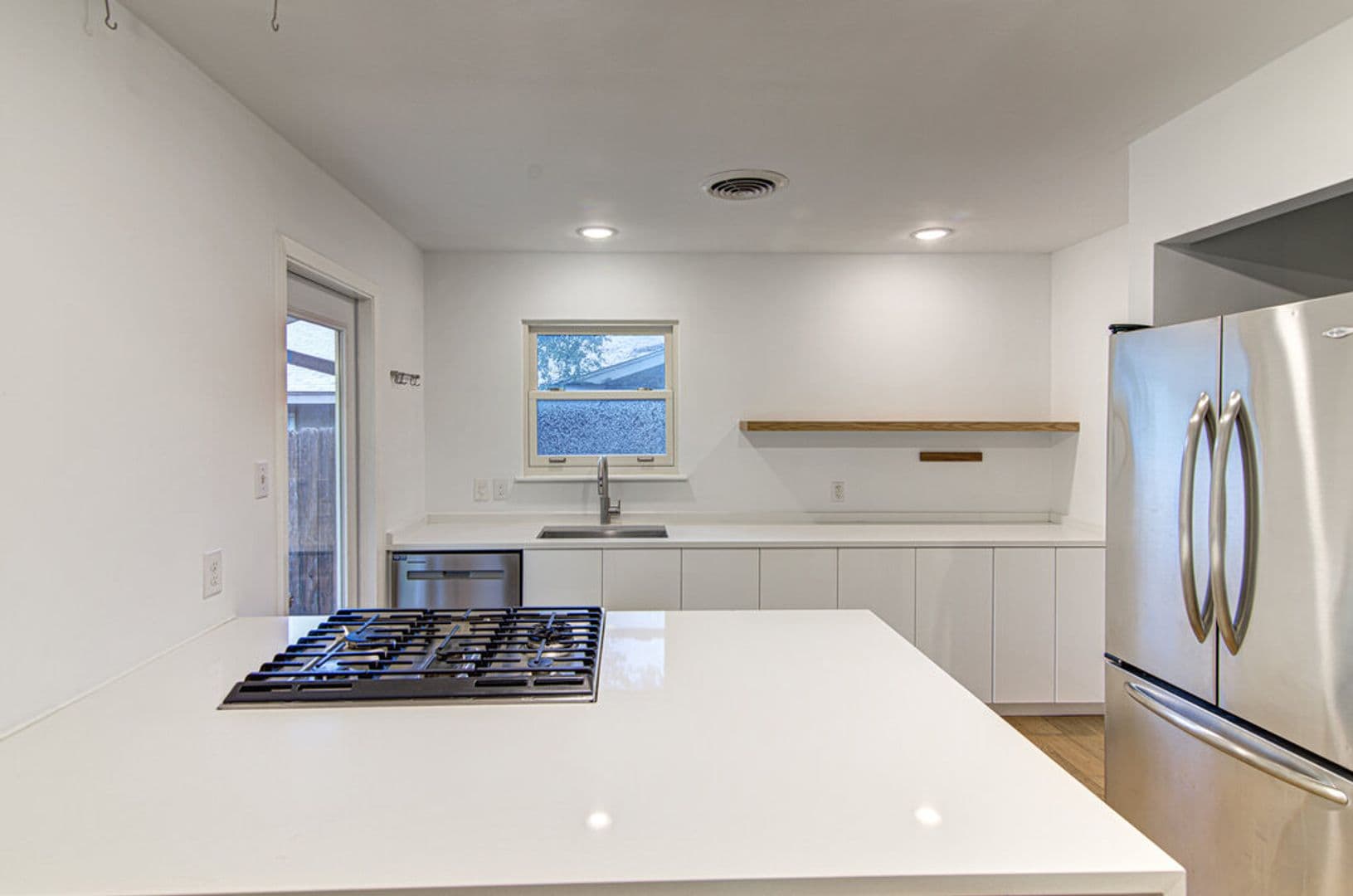 Austin House: 2704 Nottingham Ln