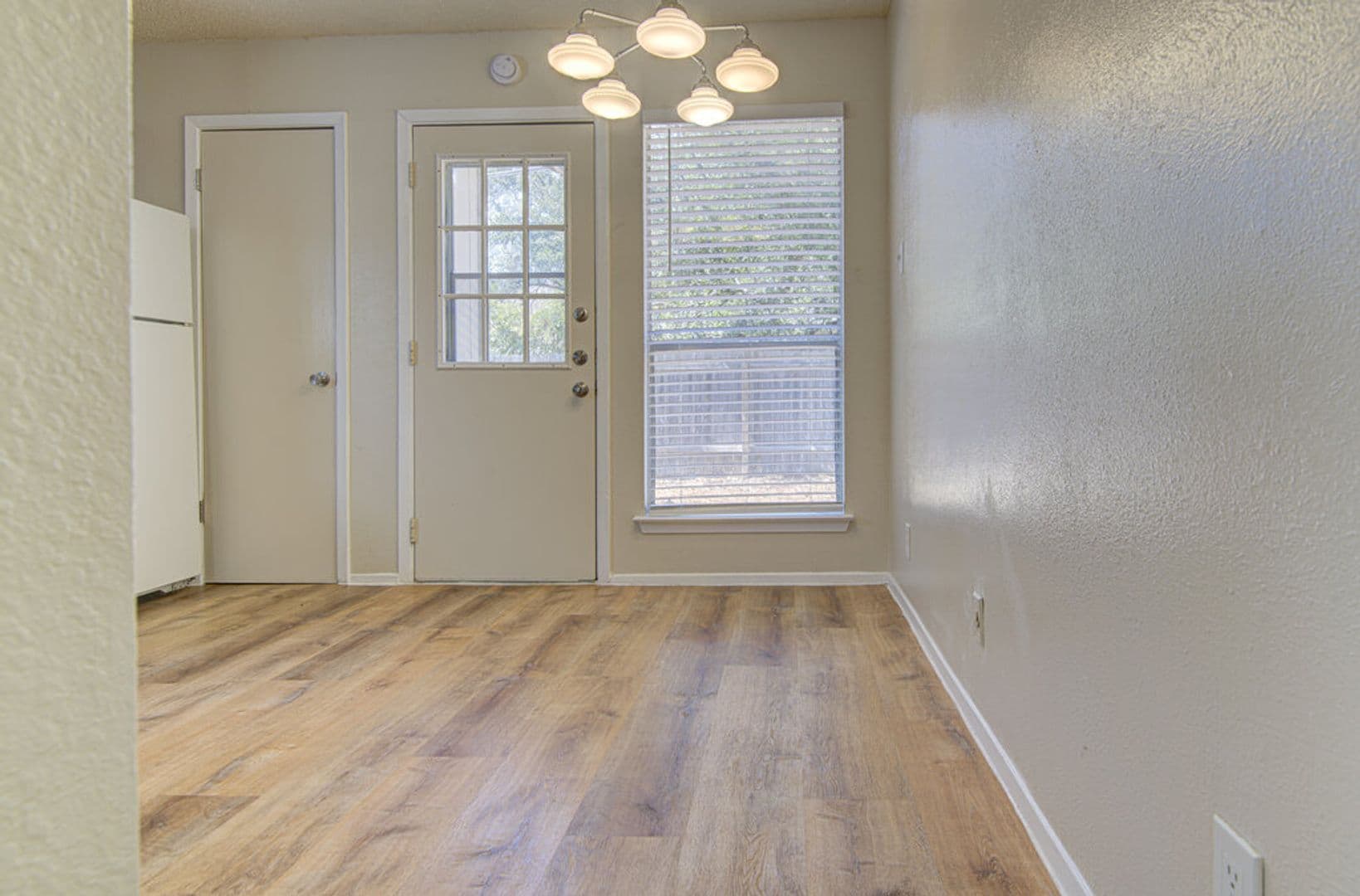 Austin Apartment: 9624 Sugar Hill Dr