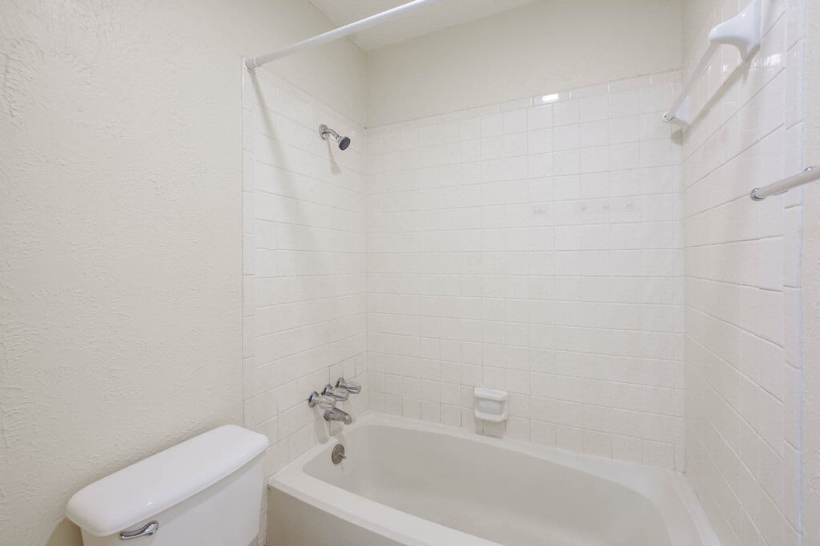 Austin House: 12300 Scribe Dr