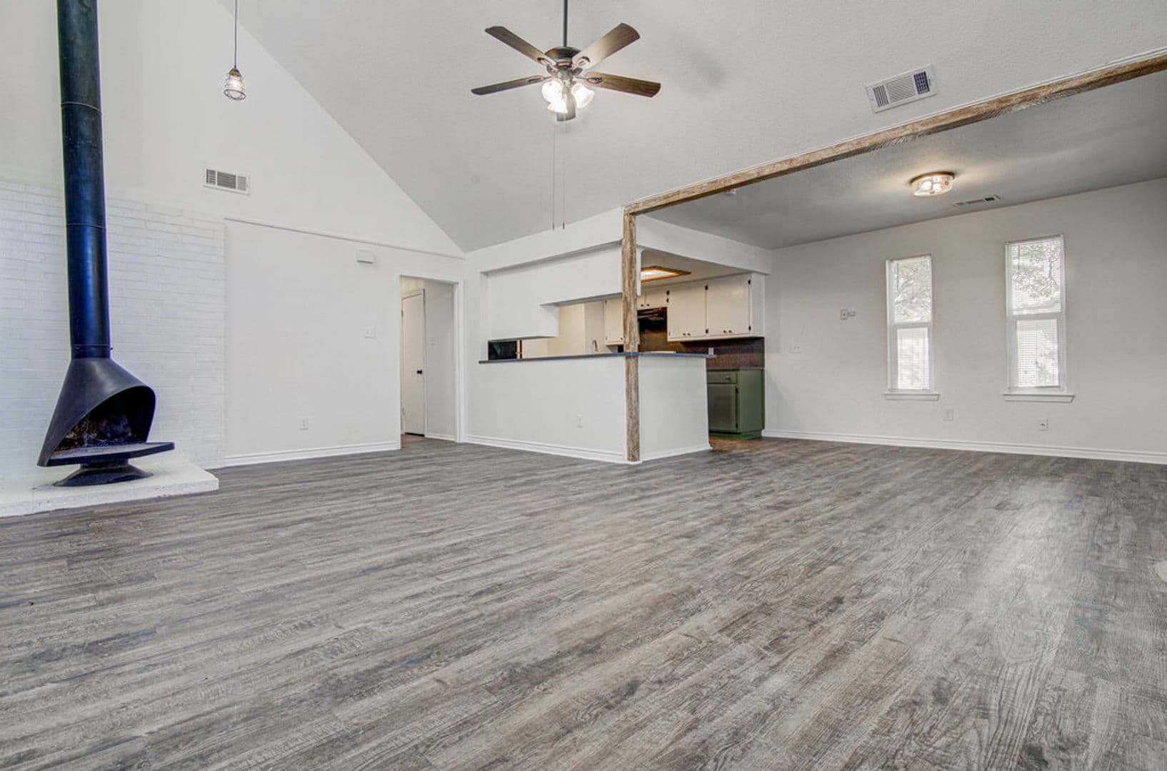 Austin Apartment: 1807 Briar Hill Dr