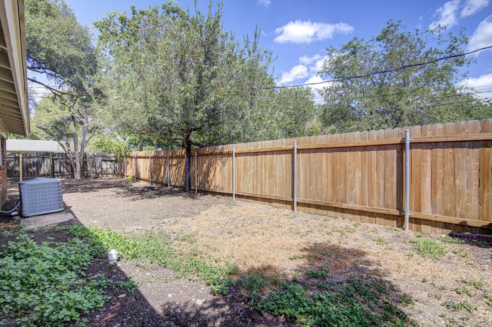 Austin Apartment: 5006 Brighton Rd
