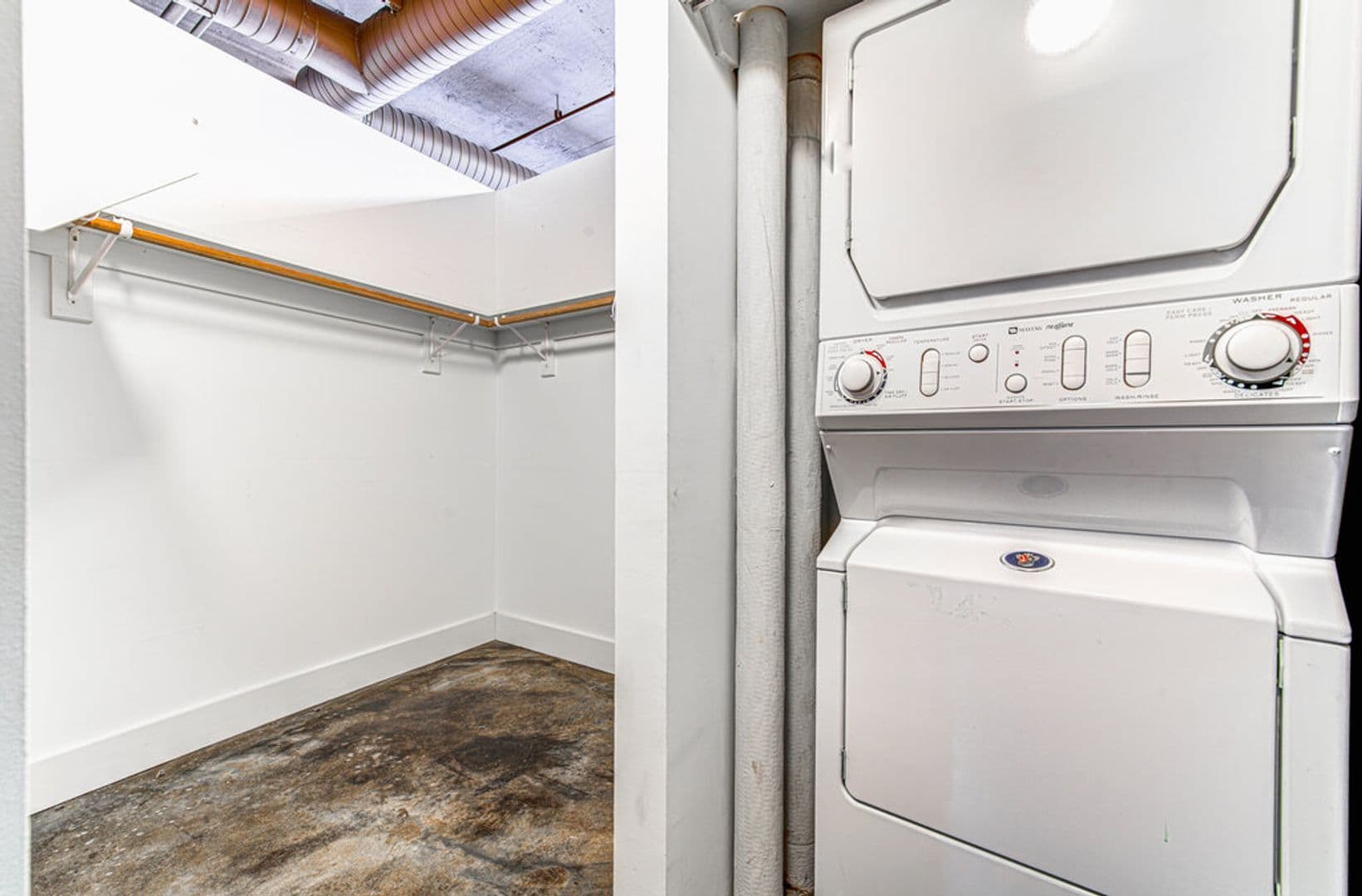 Austin House: 311 W 5TH St #703