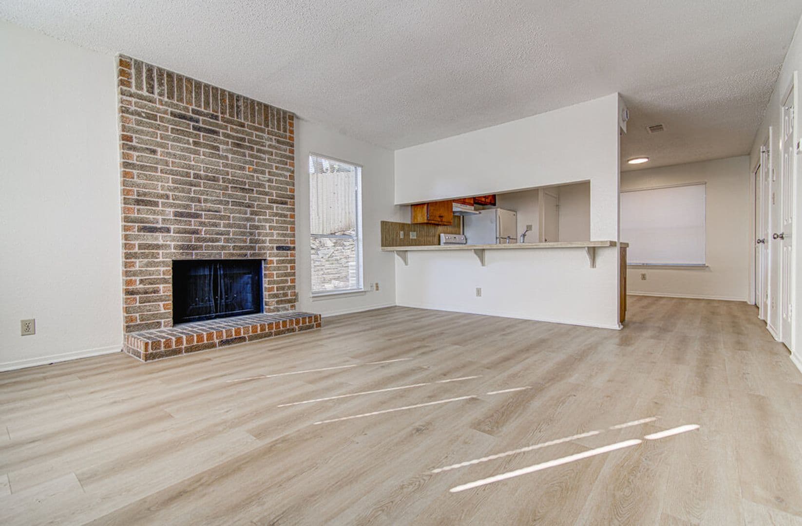Austin Apartment: 8104 Dunn St