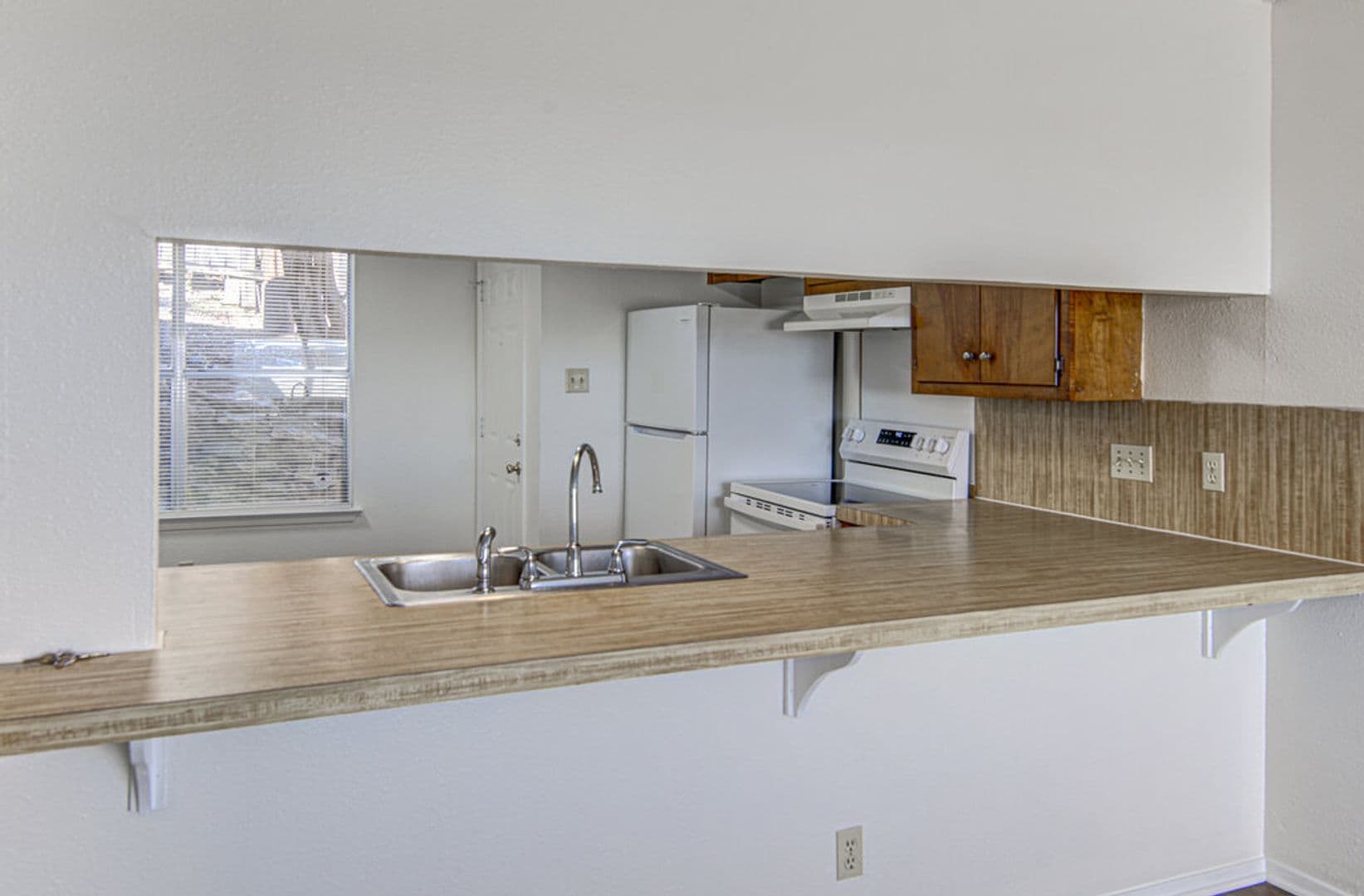 Austin Apartment: 8104 Dunn St
