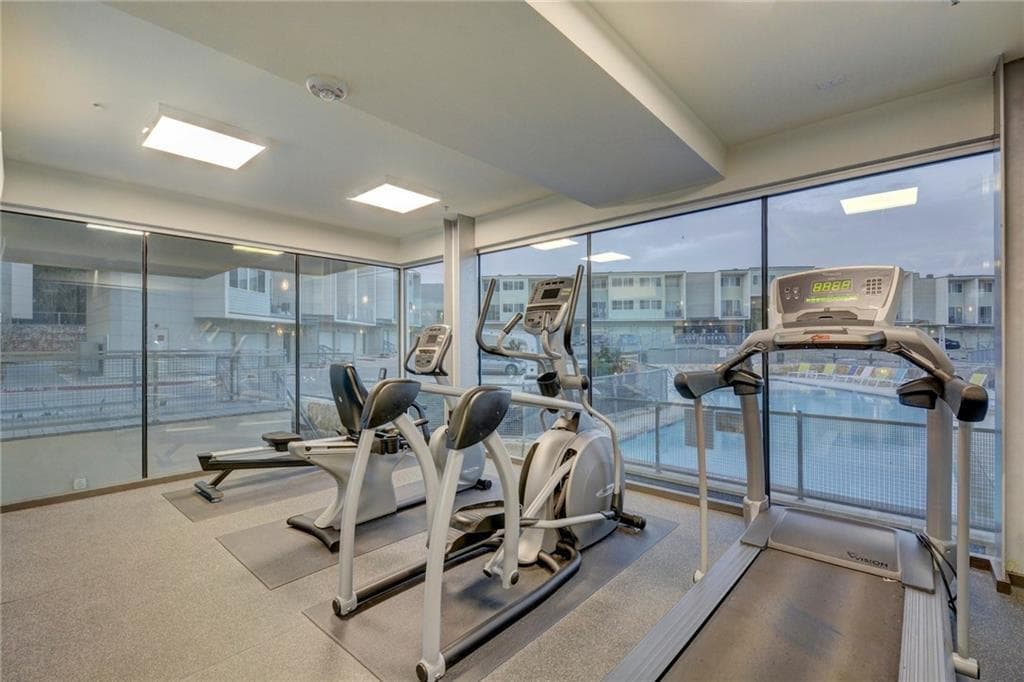 Austin Condo: 604 N. Bluff Dr. Unit 153