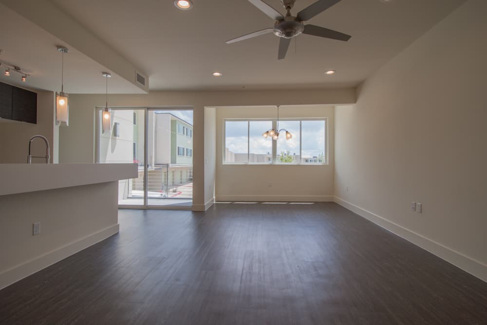 Austin Condo: 604 N. Bluff Dr. Unit 245