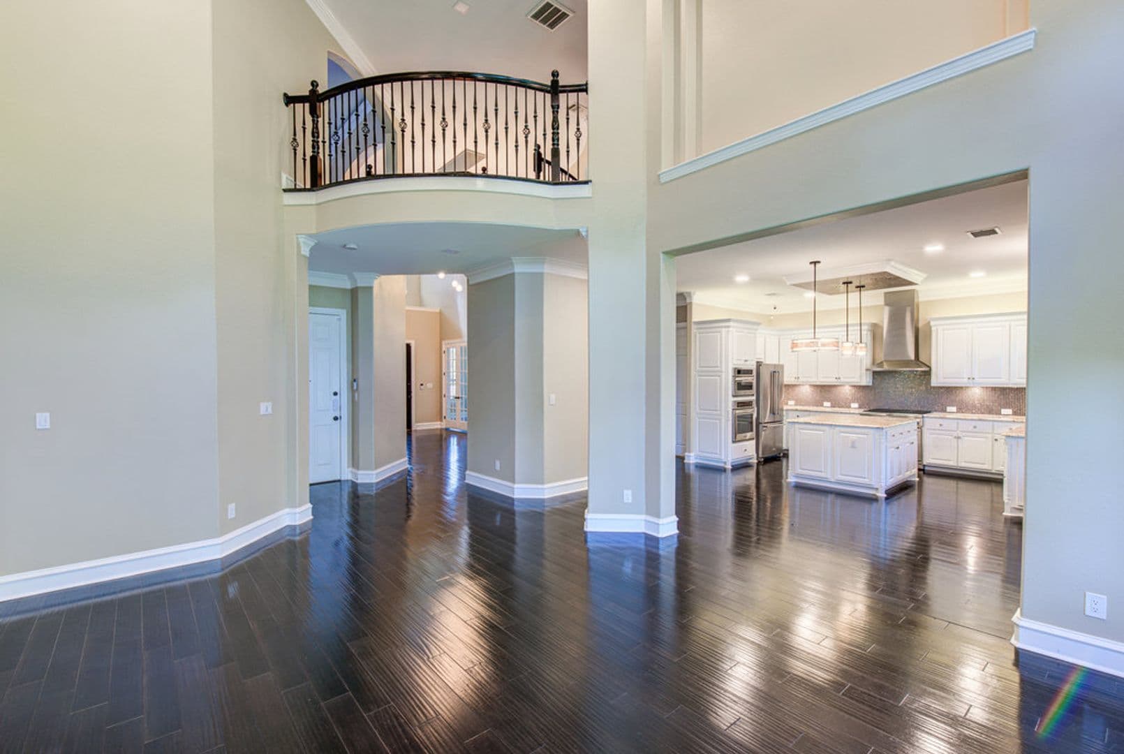 Austin House: 1917 Lakecliff Hills Ln
