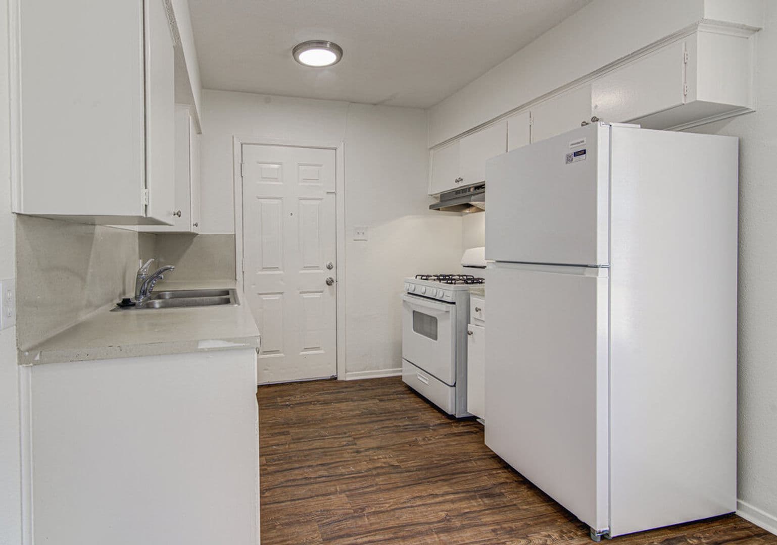 Austin Apartment: 5006 Brighton Rd