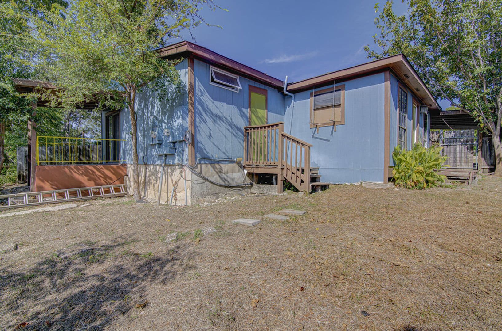 Austin Apartment: 1807 Briar Hill Dr