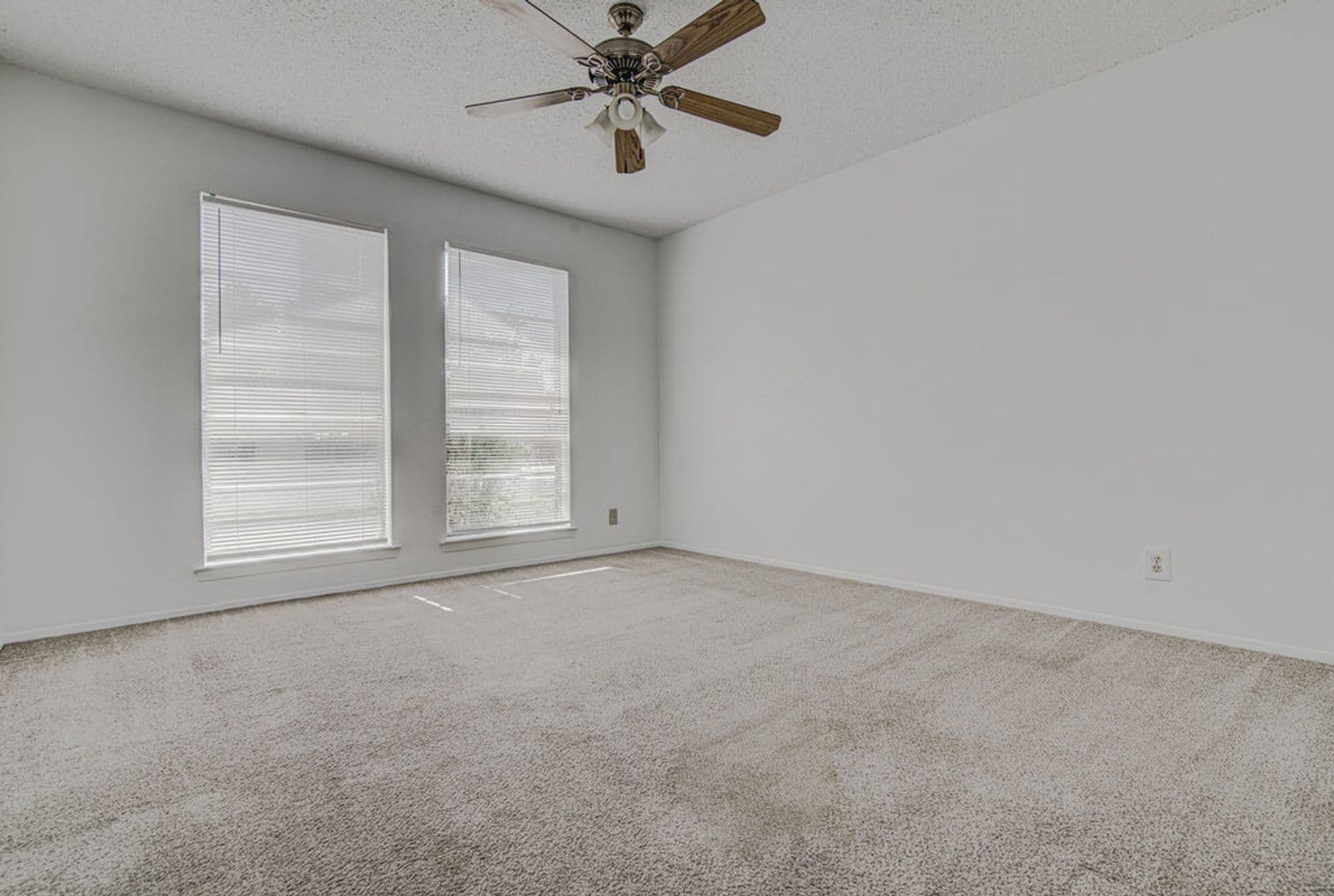 Austin House: 11604 Elk Park Trl