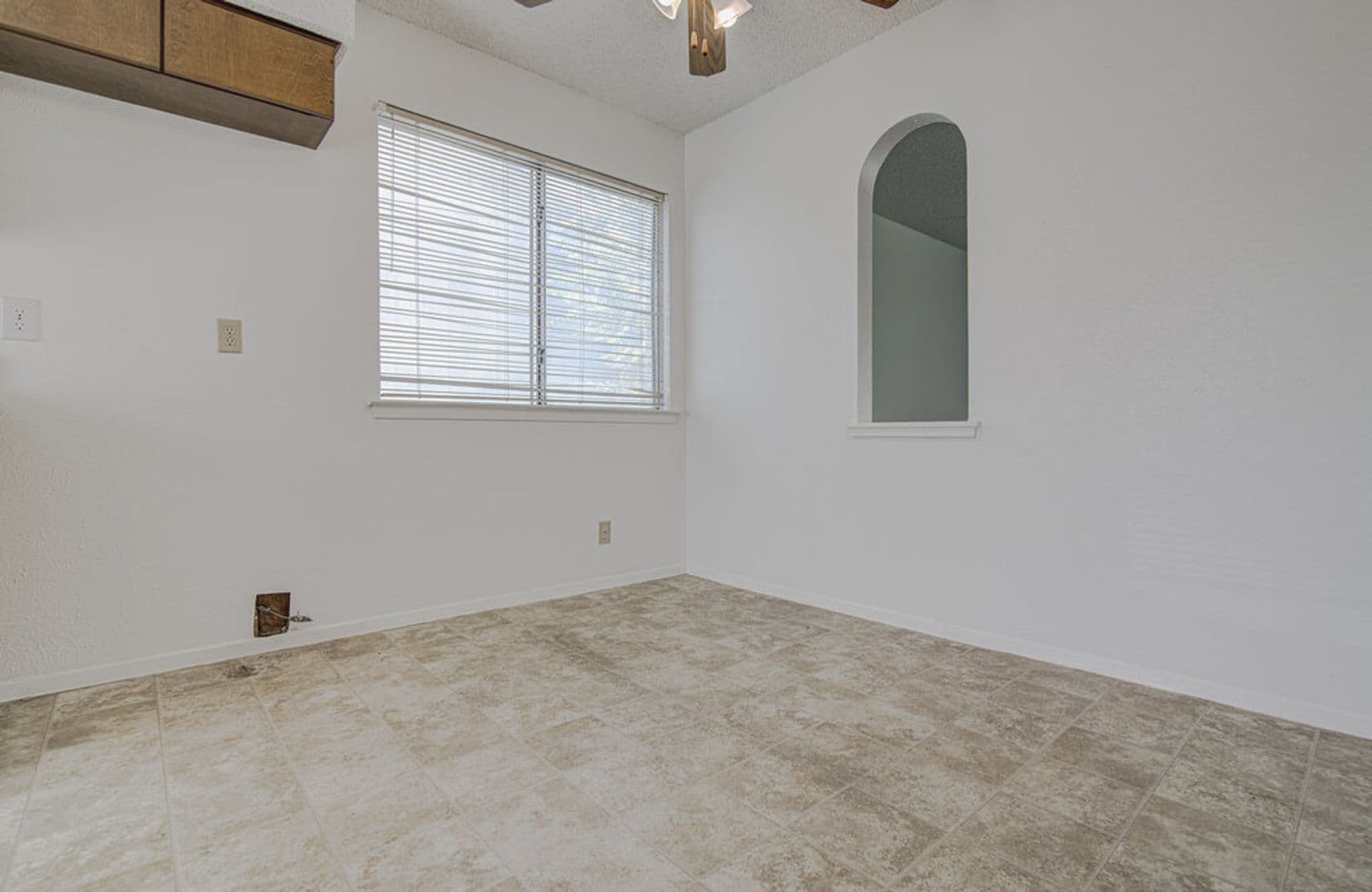 Austin House: 11604 Elk Park Trl