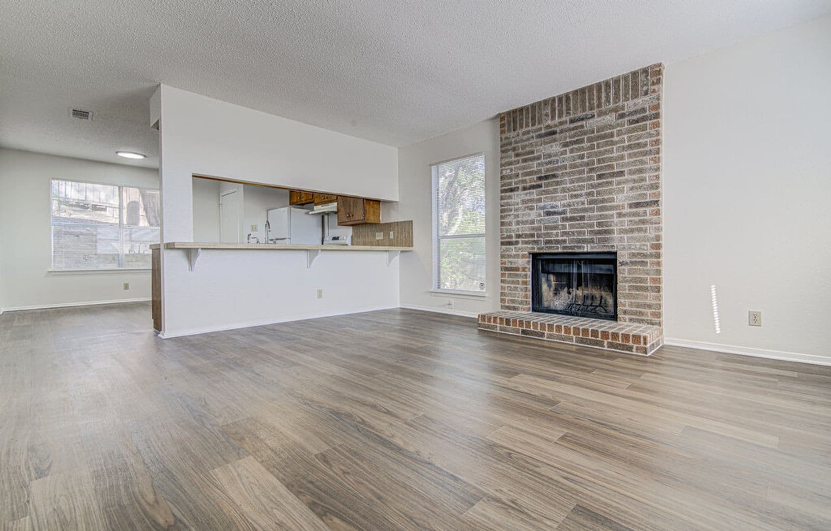 Austin Apartment: 8104 Dunn St