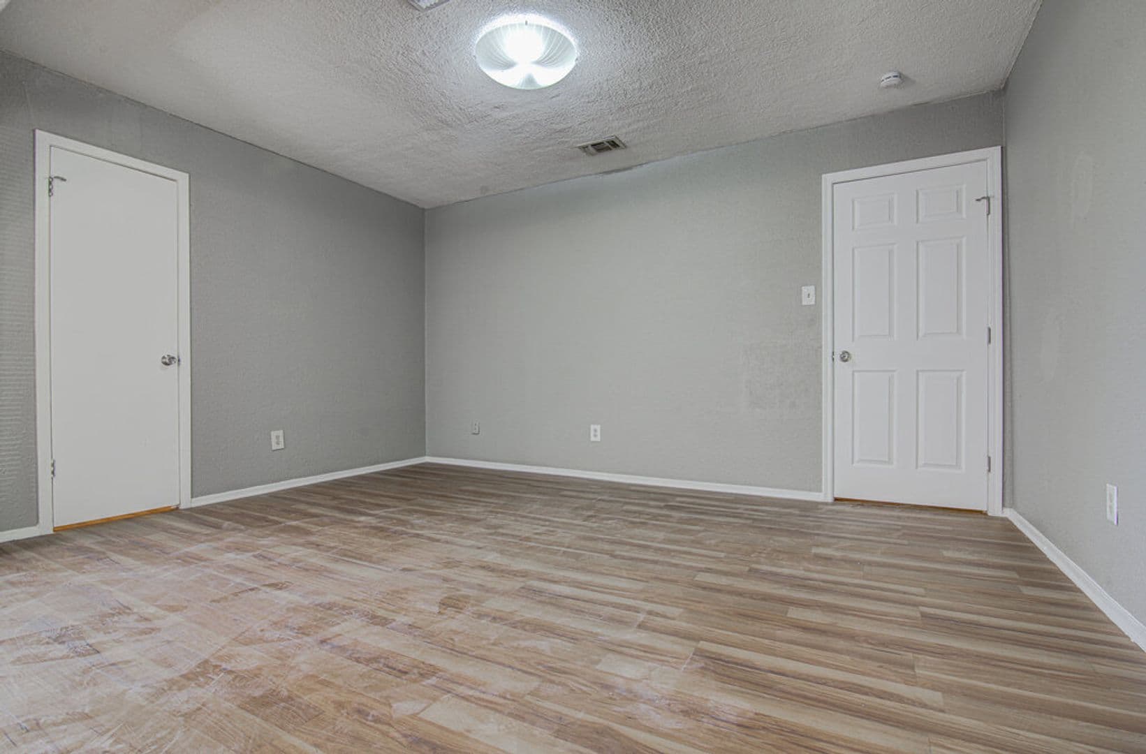 Austin Apartment: 1807 Briar Hill Dr