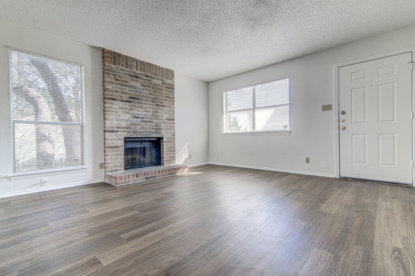 Austin Apartment: 8104 Dunn St