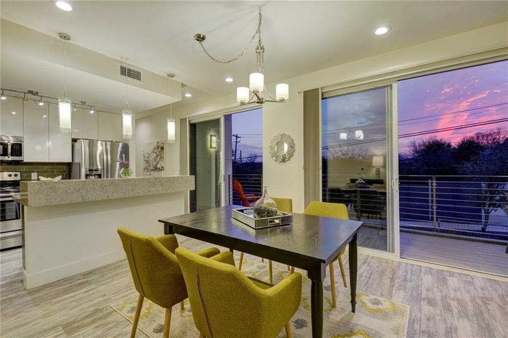 Austin Condo: 604 N. Bluff Dr. Unit 153