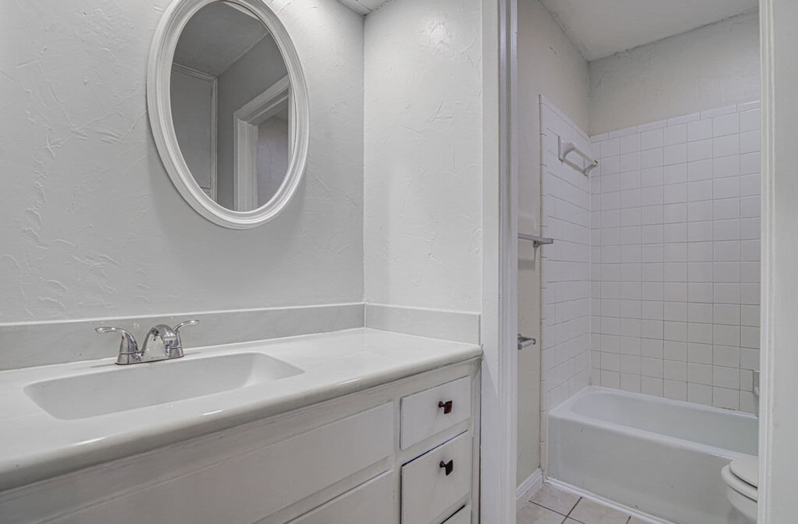 Austin Apartment: 1807 Briar Hill Dr