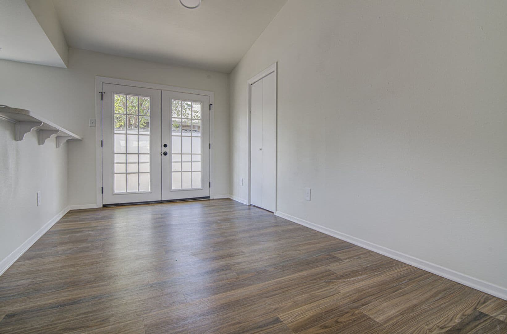 Round Rock Apartment: 426 Chisholm Valley Dr
