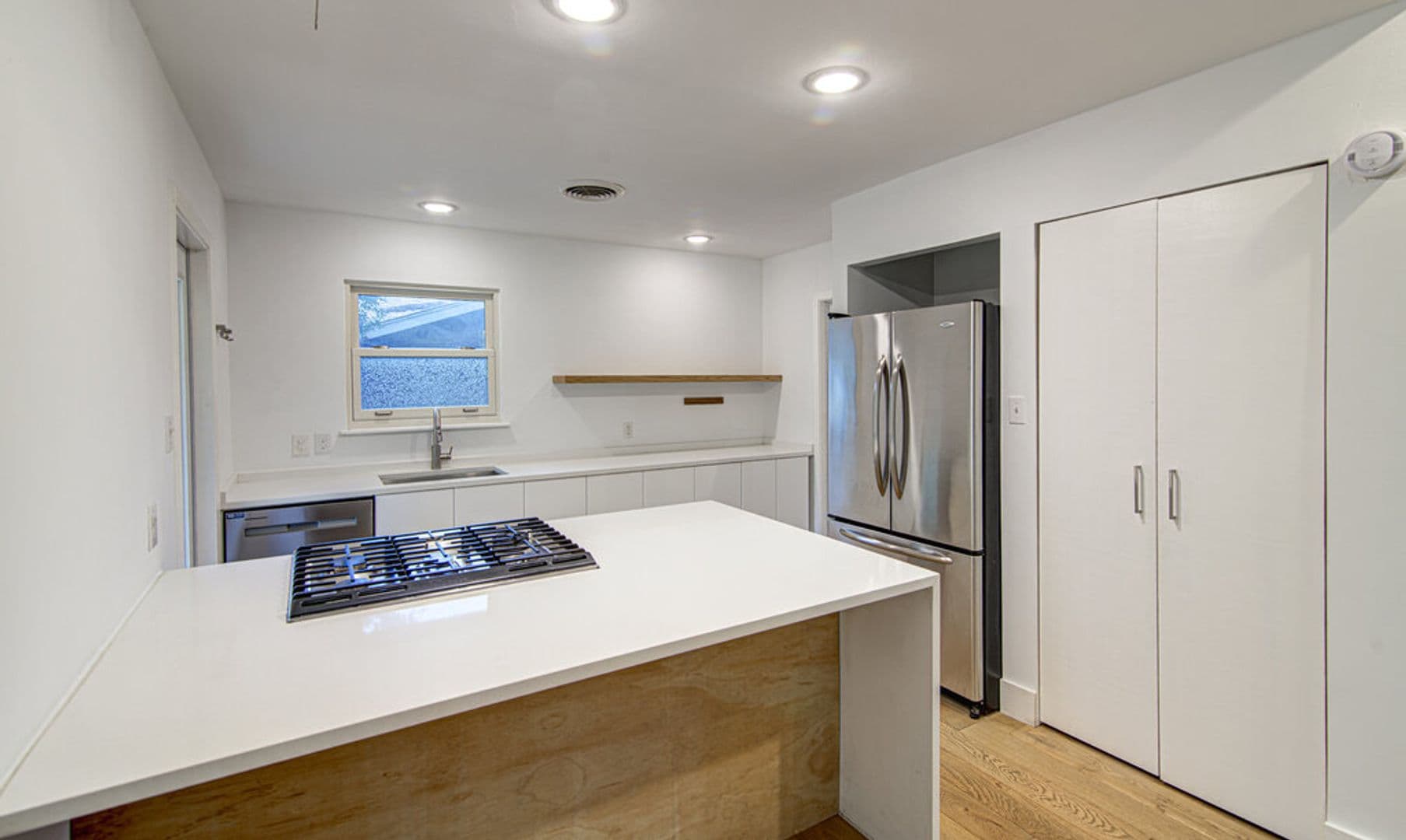 Austin House: 2704 Nottingham Ln
