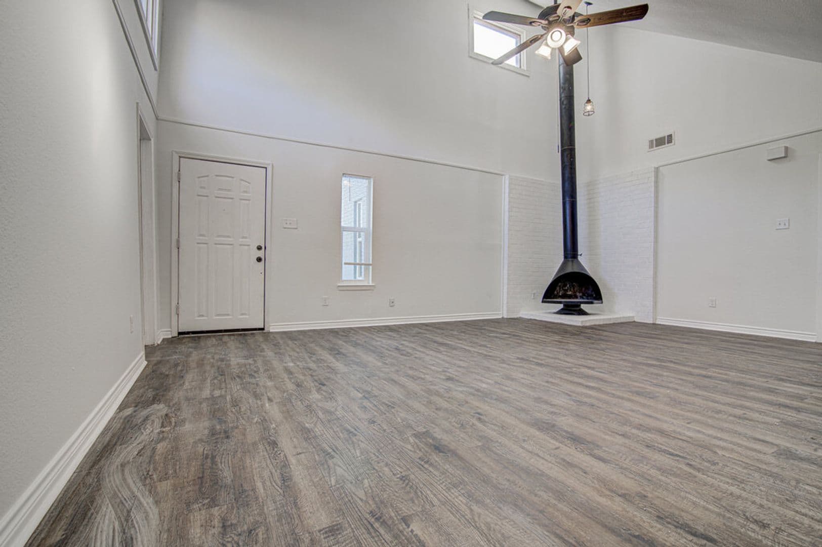 Austin Apartment: 1807 Briar Hill Dr