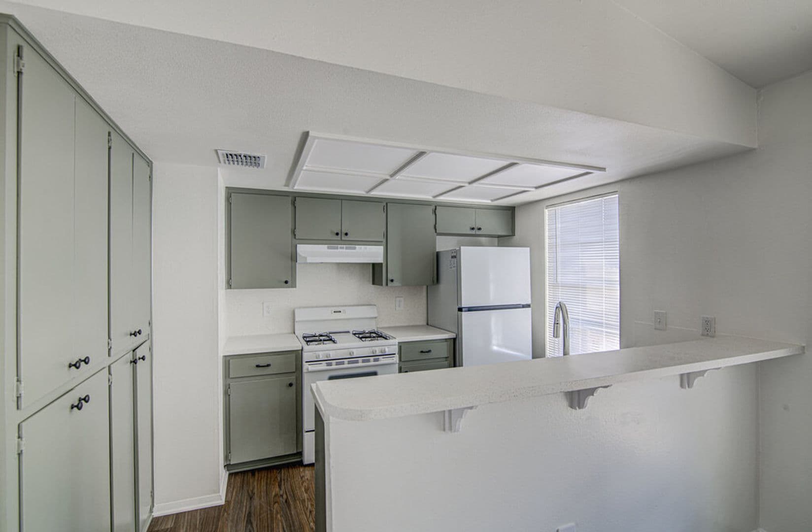 Round Rock Apartment: 426 Chisholm Valley Dr