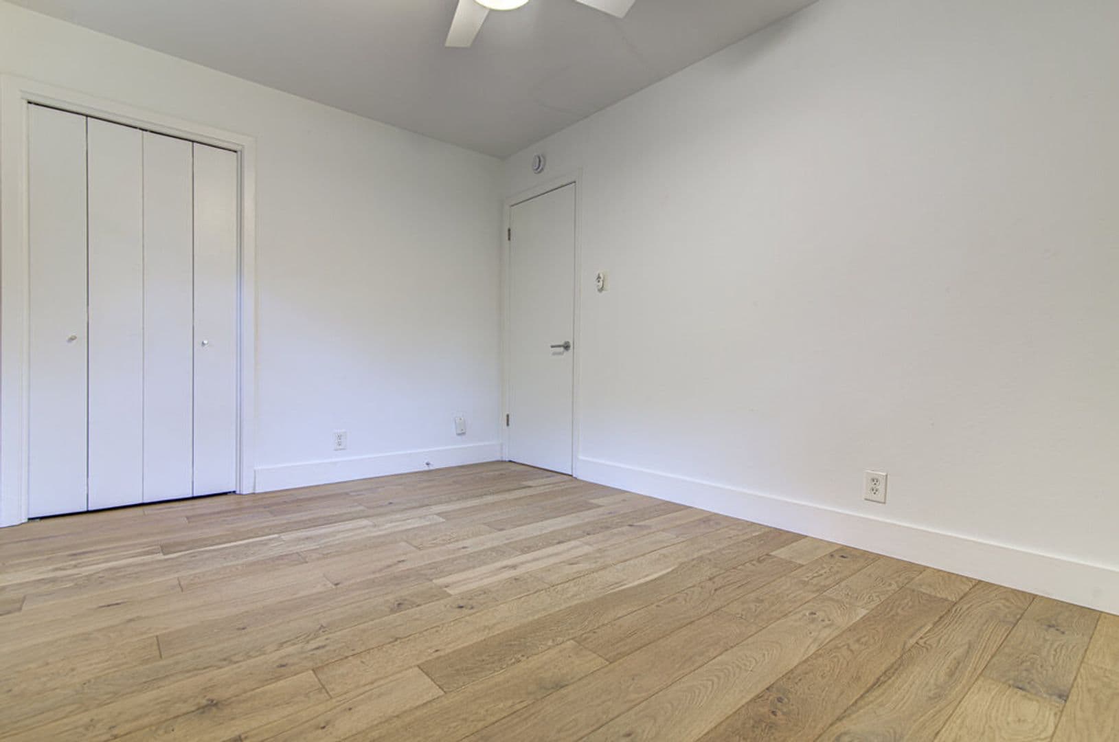 Austin House: 2704 Nottingham Ln