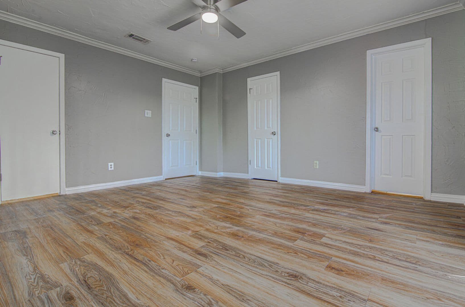 Austin Apartment: 1807 Briar Hill Dr