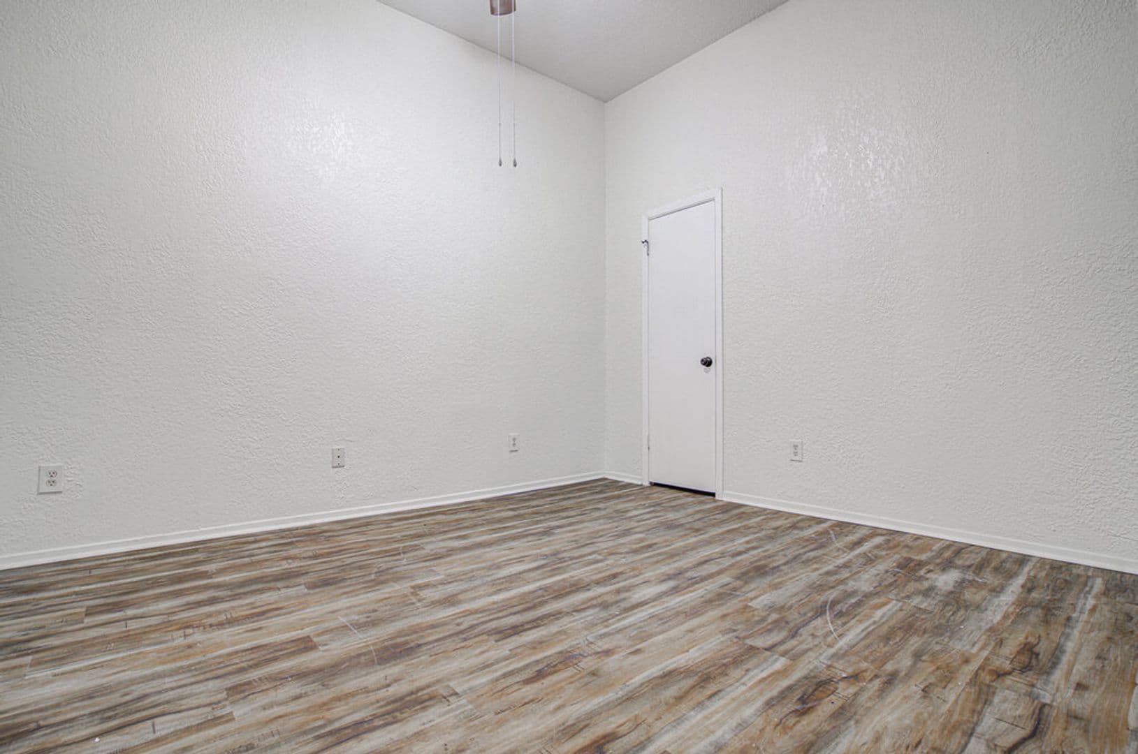 Austin Apartment: 1807 Briar Hill Dr