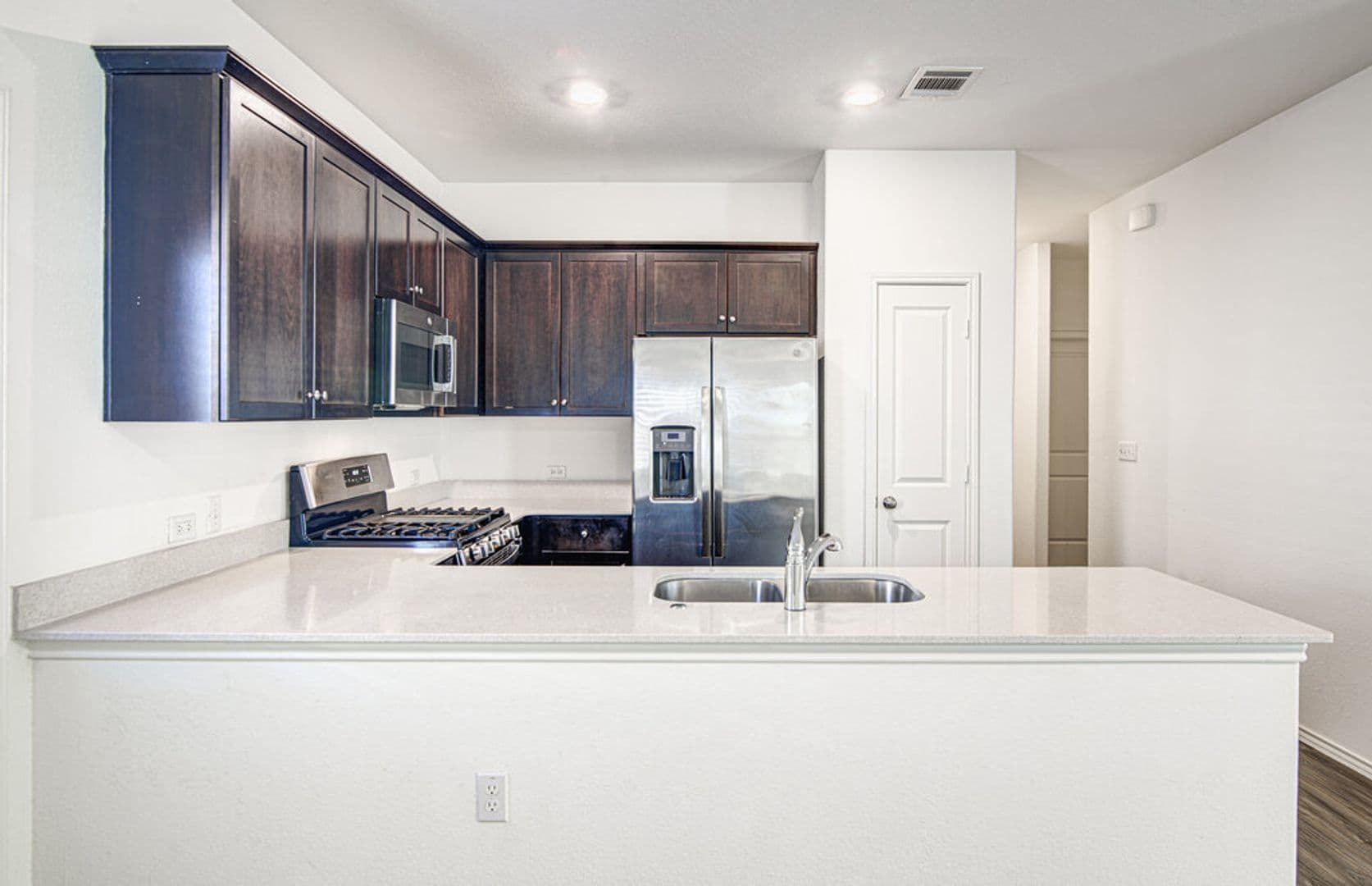 Pflugerville House: 14112 Lyndora Ln