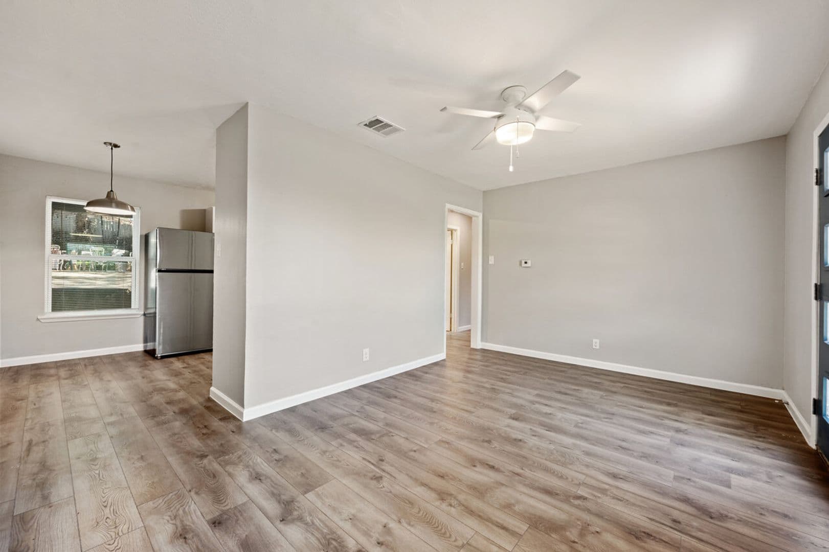 Austin Apartment: 2303 Metcalfe Rd