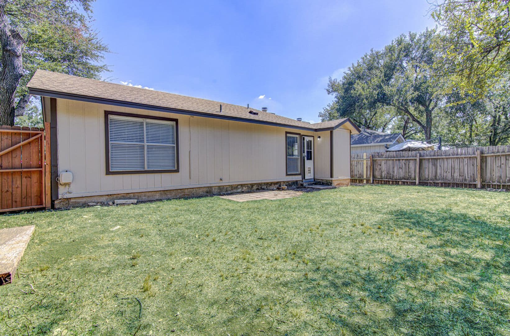 Austin Apartment: 9624 Sugar Hill Dr