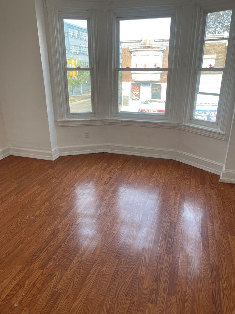 Philadelphia Apartment: 331 S. 52nd Street