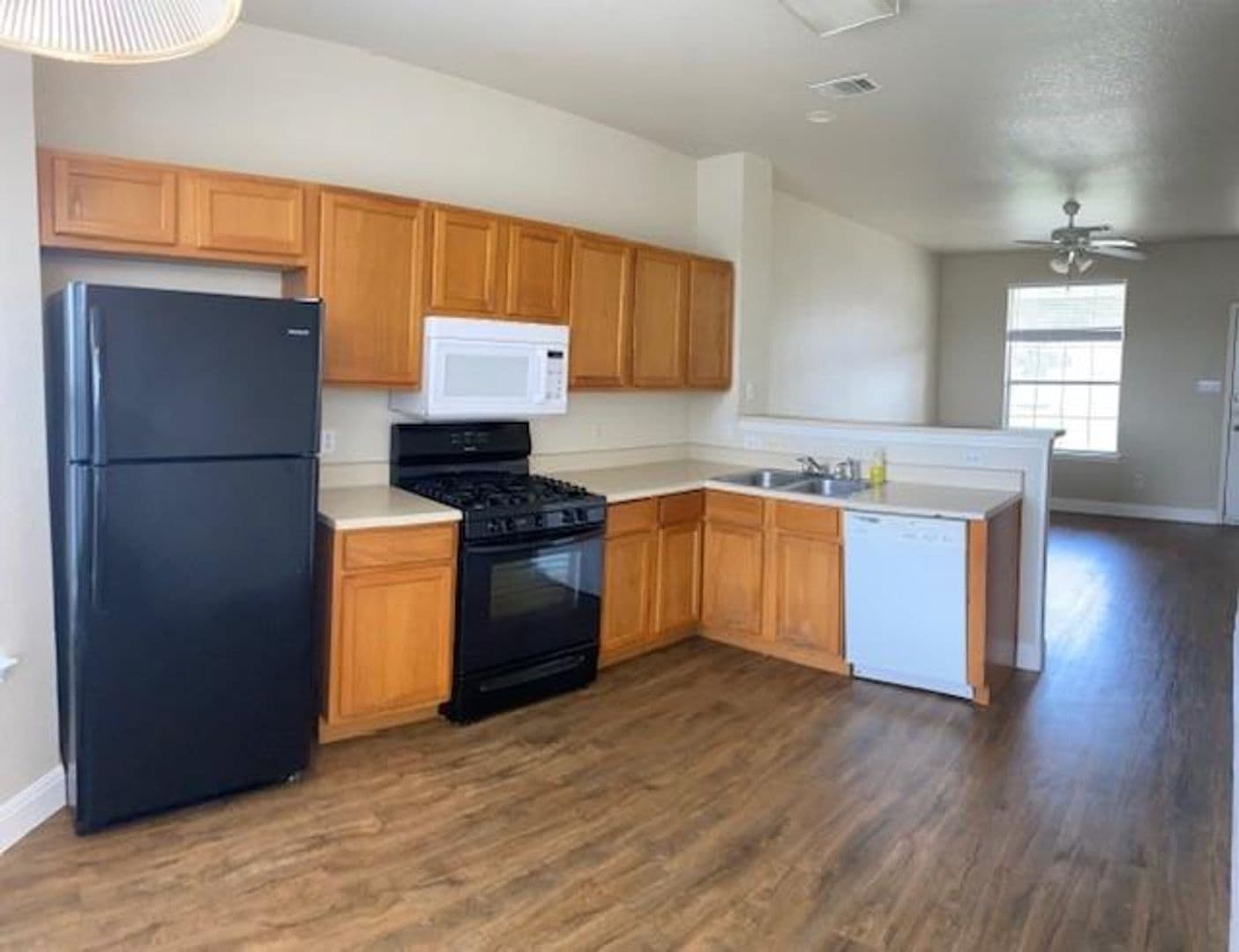 Round Rock Townhome: 2818 Southampton Way A