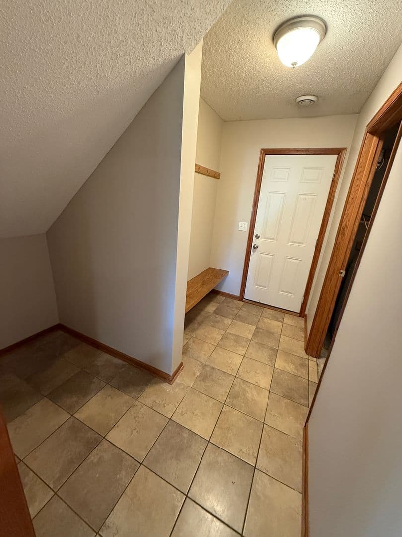 Northfield House: 2338 Elianna Drive