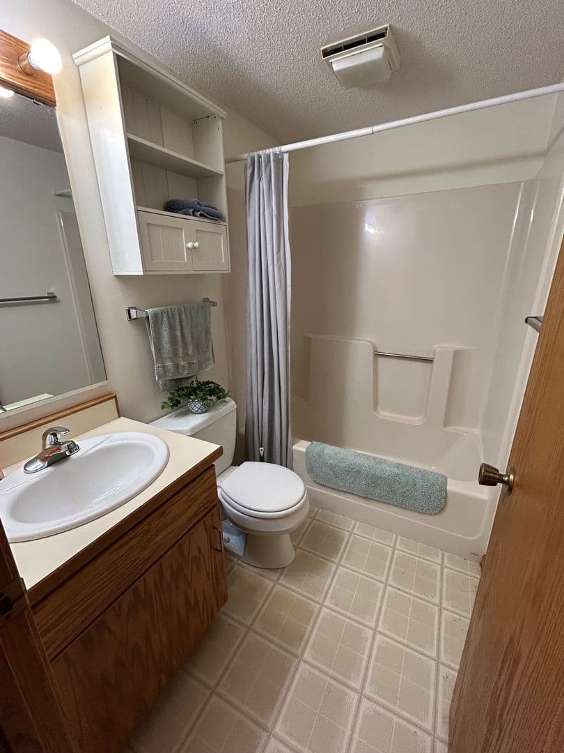 Northfield House: 509 Nelson Court