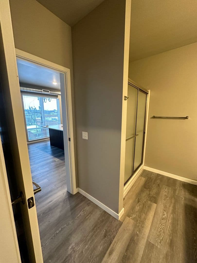 Northfield Apartment: 118 5th St E