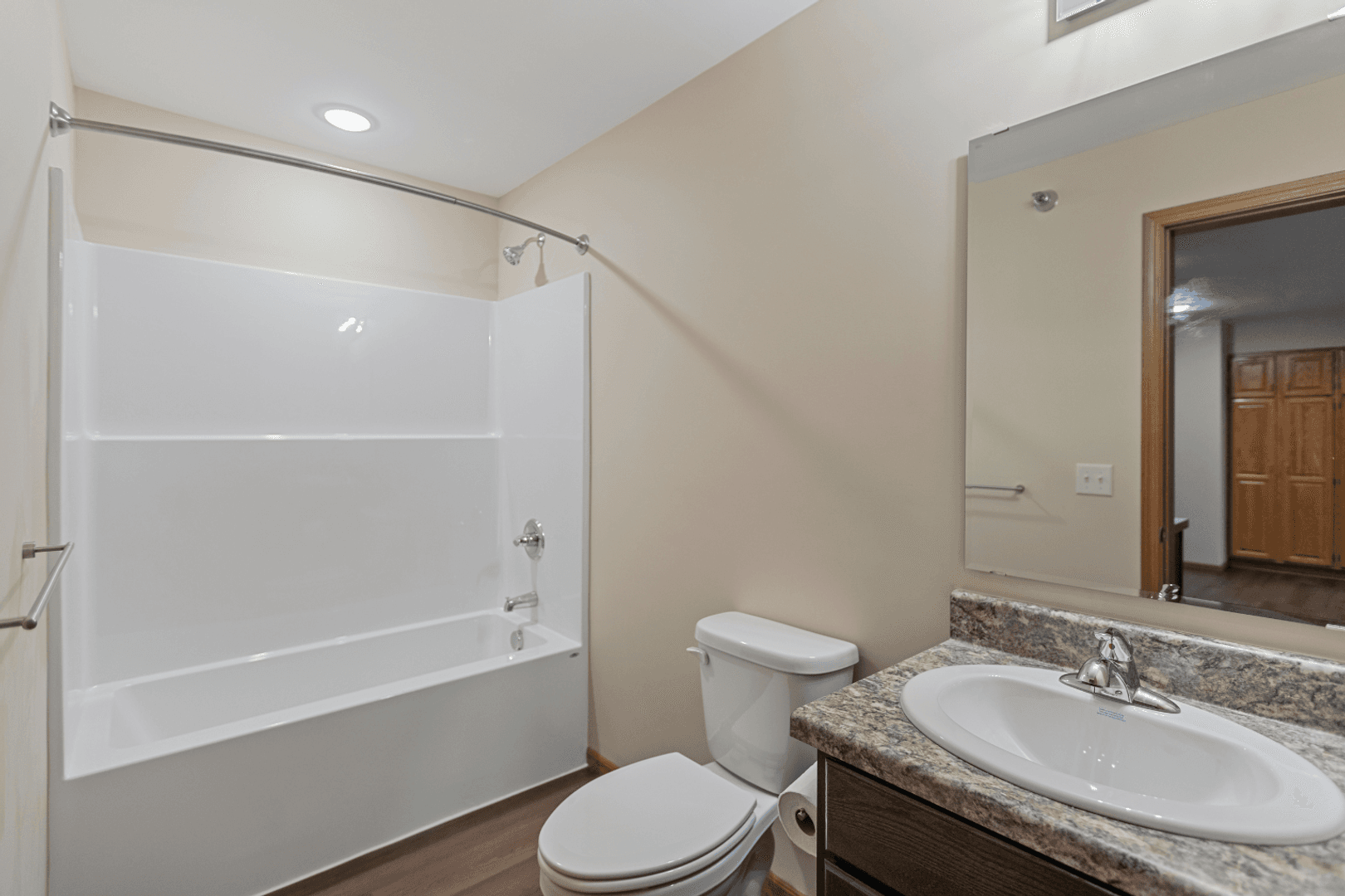 Kenyon Apartment: 215 Huseth Street