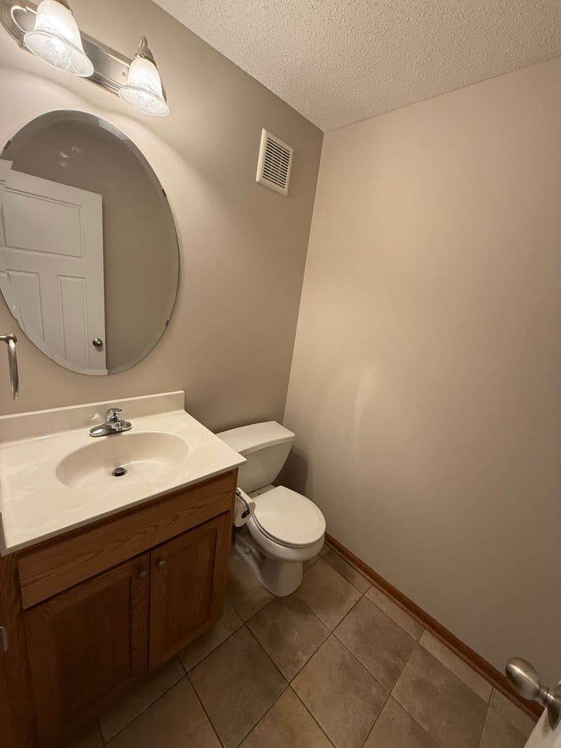 Northfield House: 2338 Elianna Drive