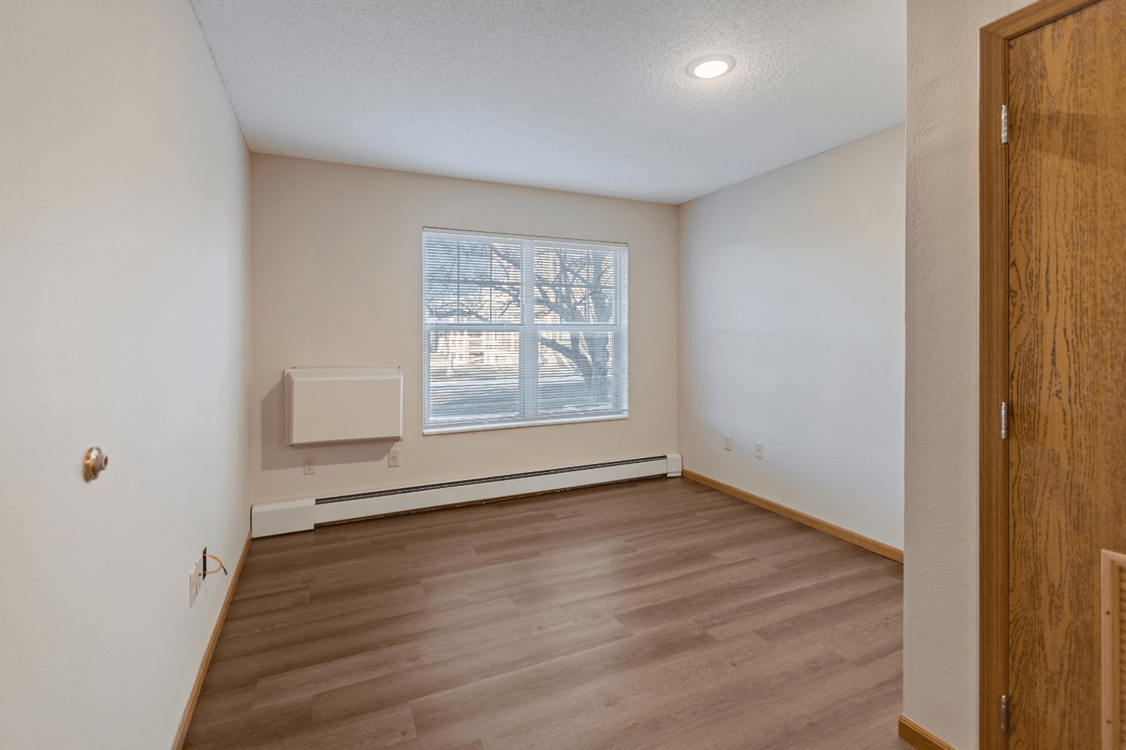 Kenyon Apartment: 215 Huseth Street