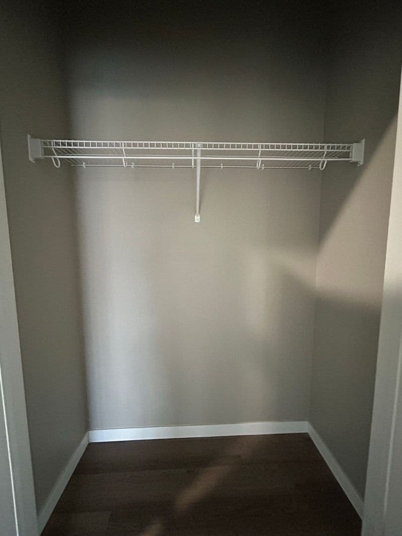 Northfield Apartment: 801 Kraewood Drive