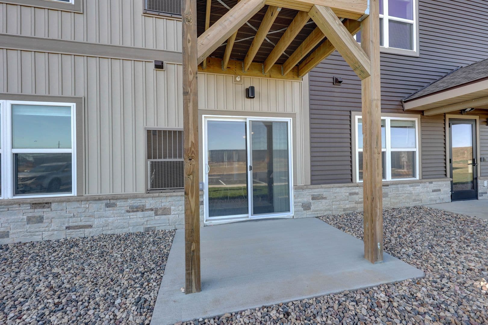 Jackson Apartment: 381 Whitetail Lane