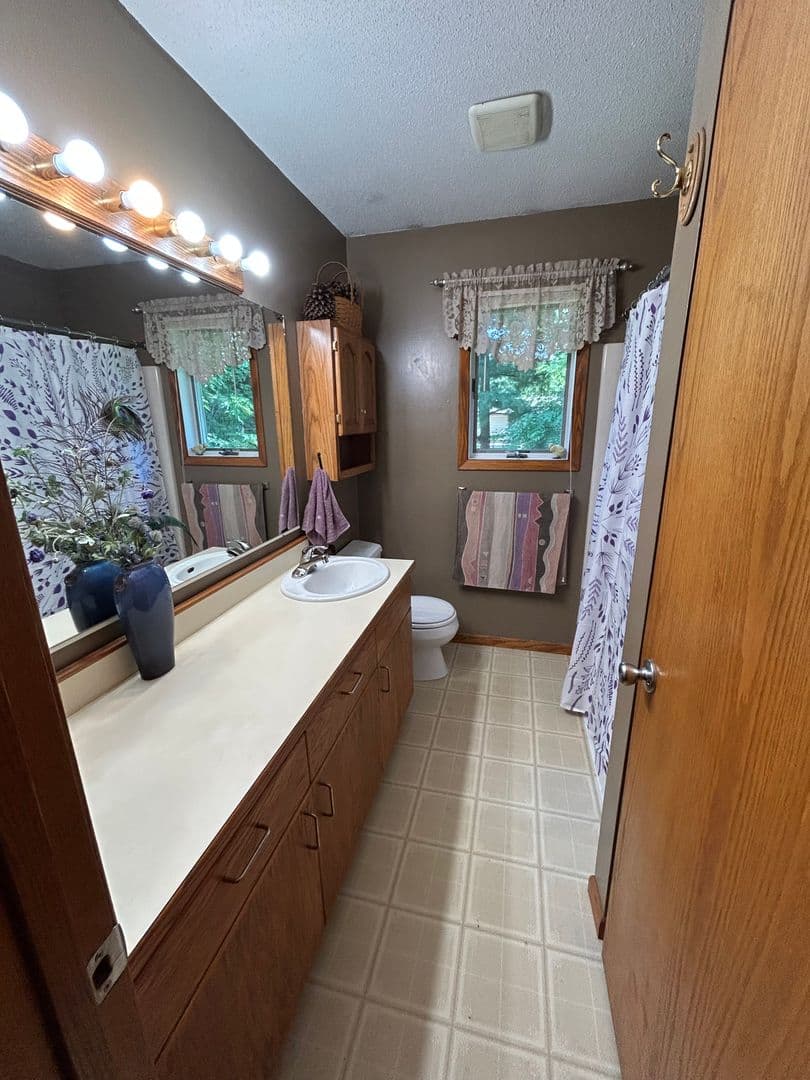 Northfield House: 509 Nelson Court