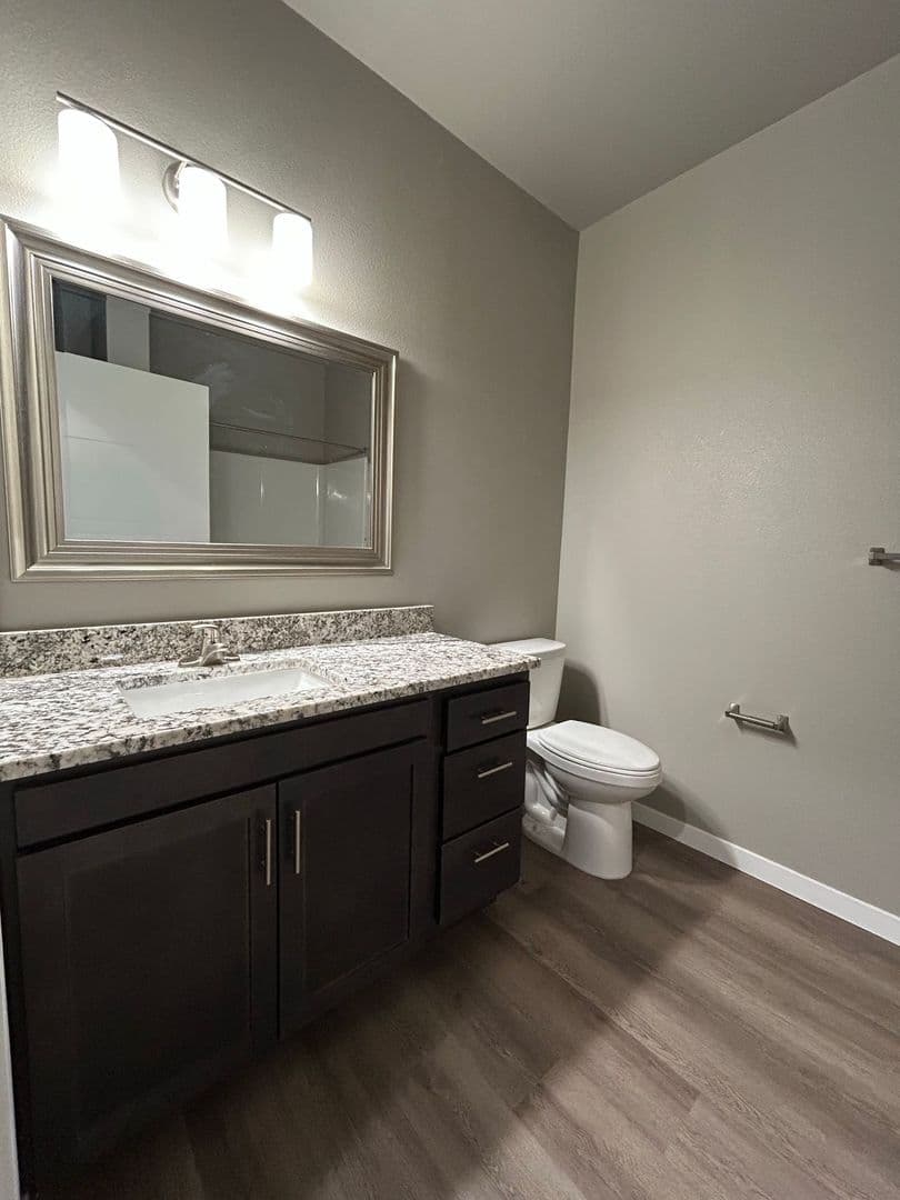 Northfield Apartment: 801 Kraewood Drive