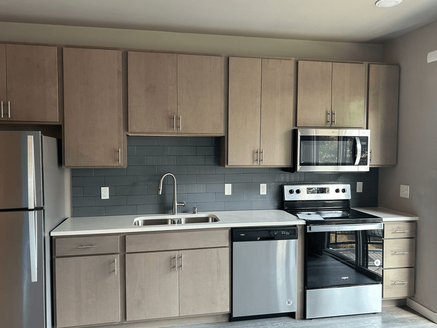 Northfield Apartment: 118 5th St E