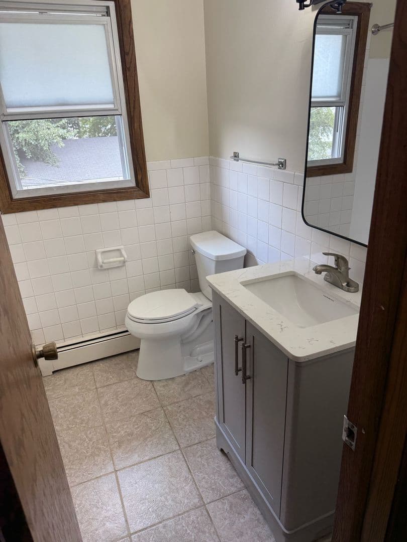 Faribault Townhome: 946 Willow Street