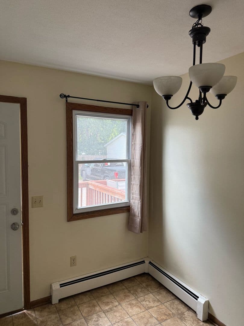 Faribault Townhome: 946 Willow Street