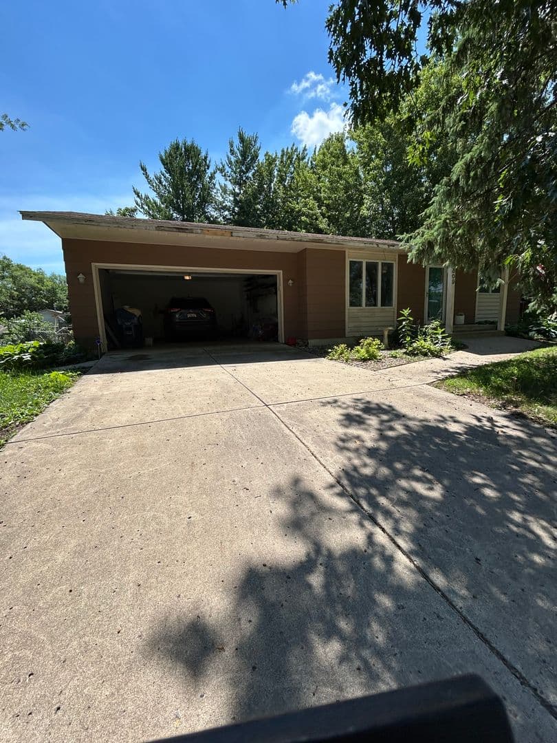 Northfield House: 509 Nelson Court