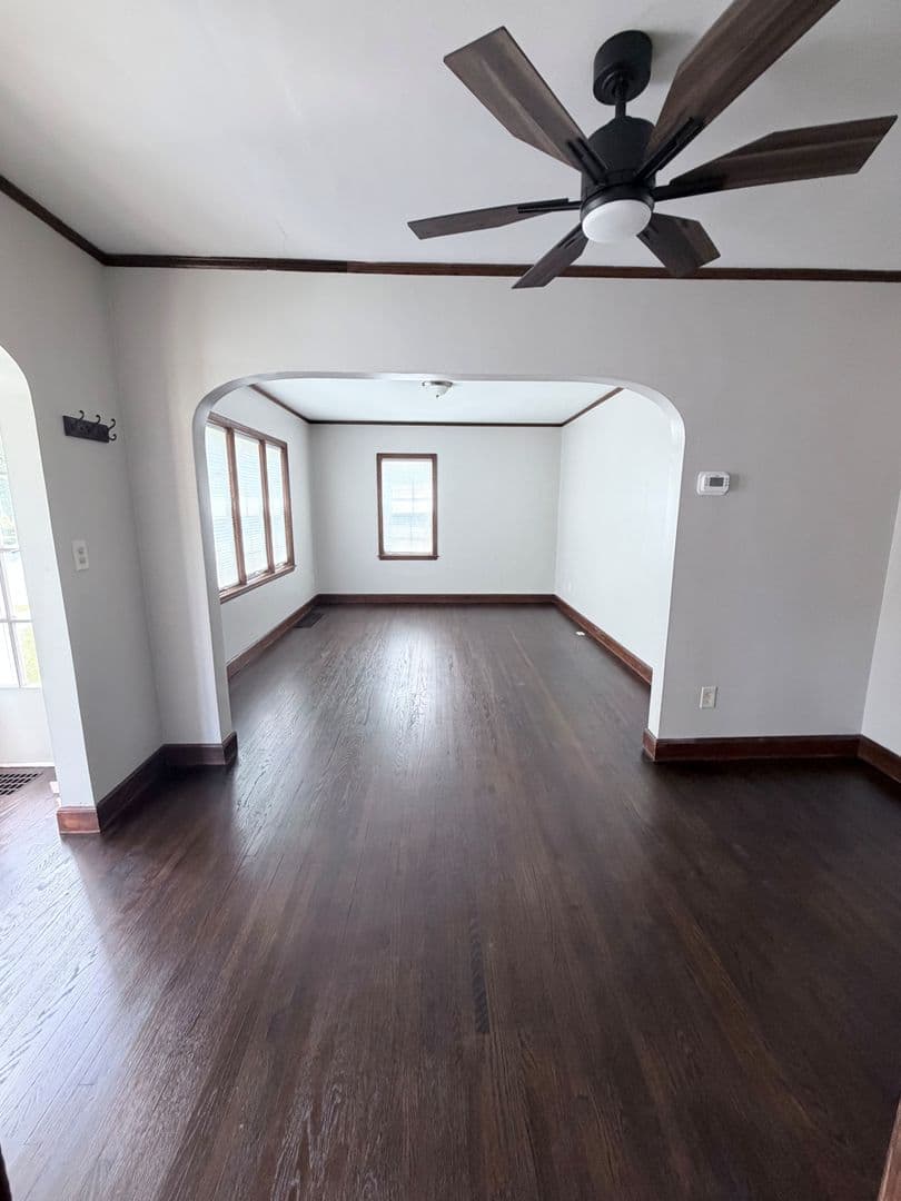 Faribault House: 528 2nd Street NE